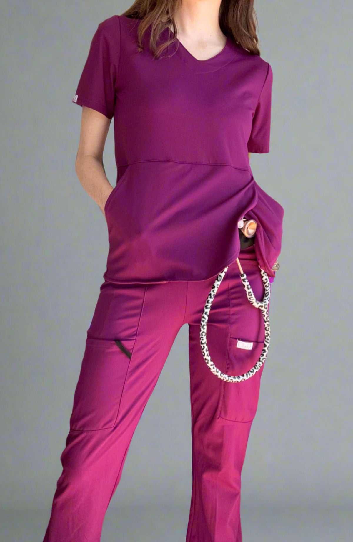 Women's Scrubs Pendulum Top Grape Purple OliveUs MDF Instruments