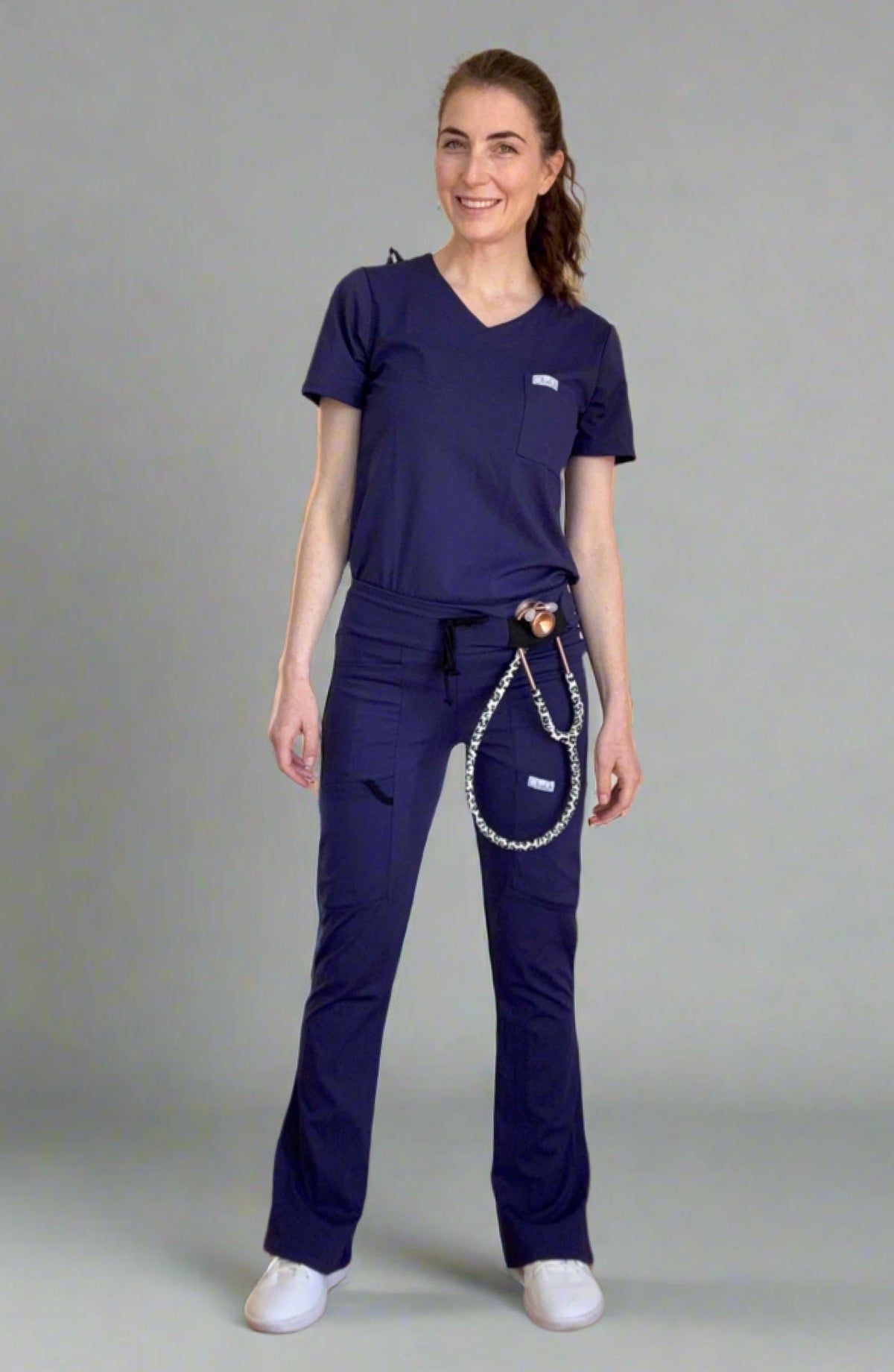 Women's Scrubs Bootcut Pants Dark Navy OliveUs MDF Instruments